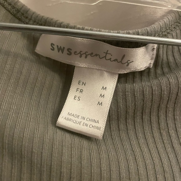 Olive Green Tie Up Cropped Tank - Picture 2 of 3